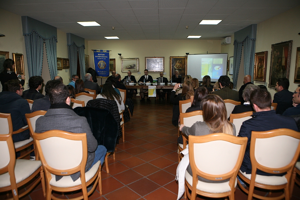 Convegno del Rotaract sull'I-Forensics ad Isernia il 20-12-2014