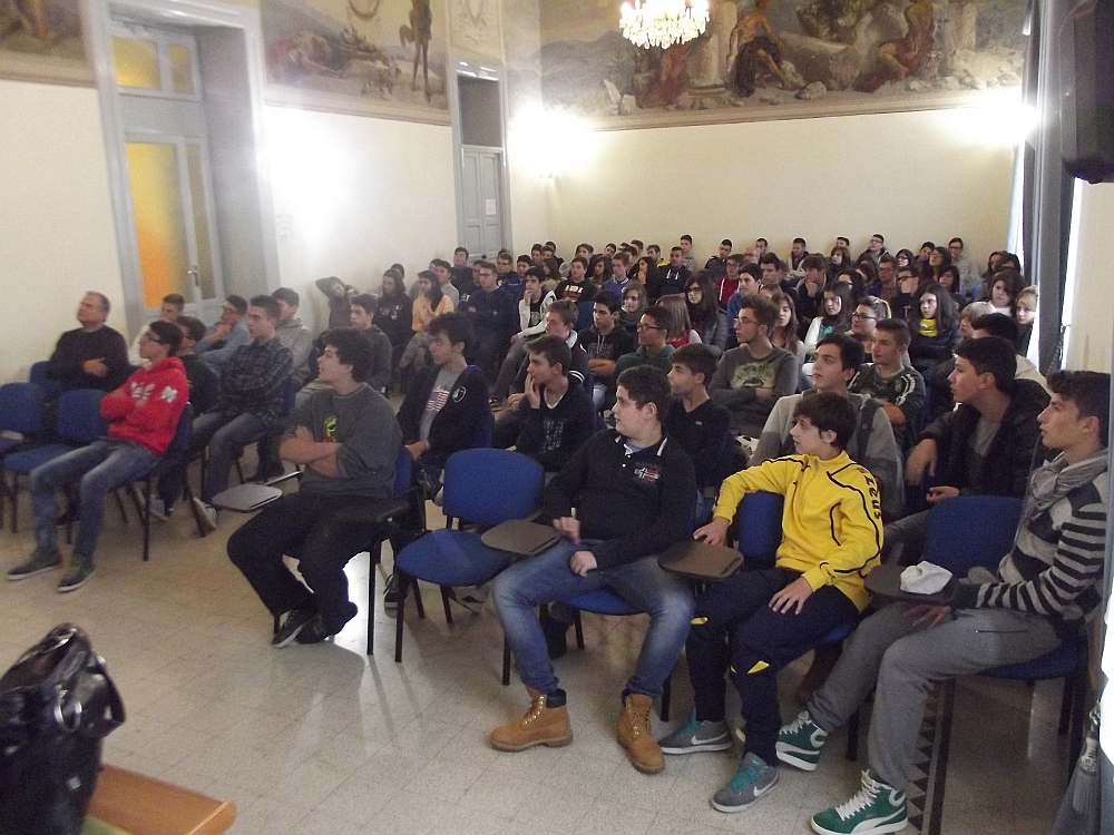 Incontro Istituto Pilla di Campobasso del 1-12-2014