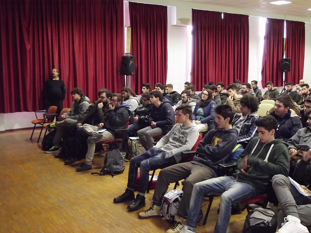 Incontro Istituto ITIS Marconi di Campobasso del 17-03-2015